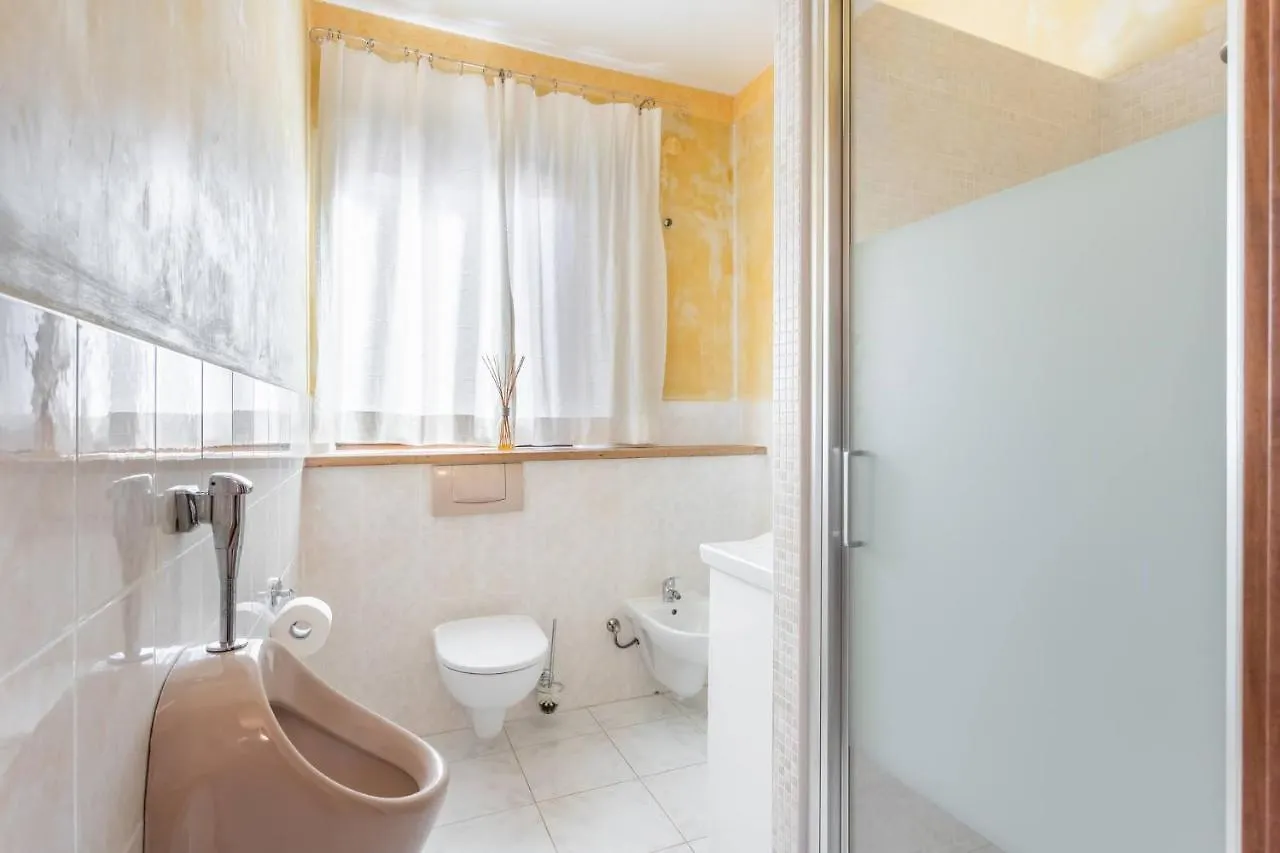 Casa Vista Mare Bosa/Magomadas 0*, Magomadas